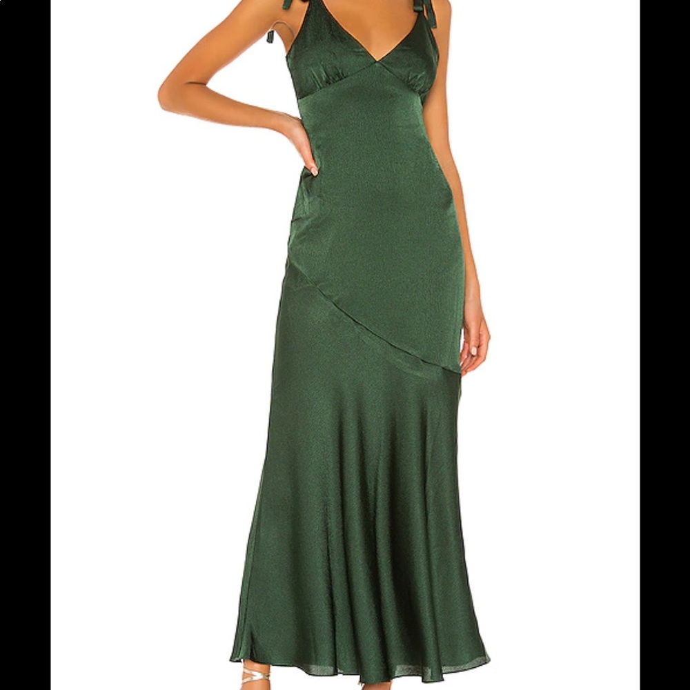 ISO: Revolve Nina Maxi Dress Evergreen size SMALL